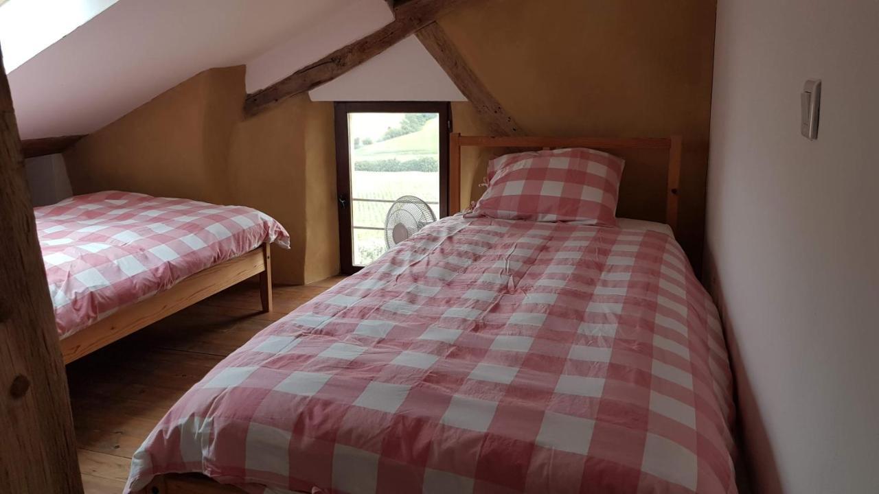 Le Peyroutet Apartment Cazaux-Villecomtal Екстериор снимка